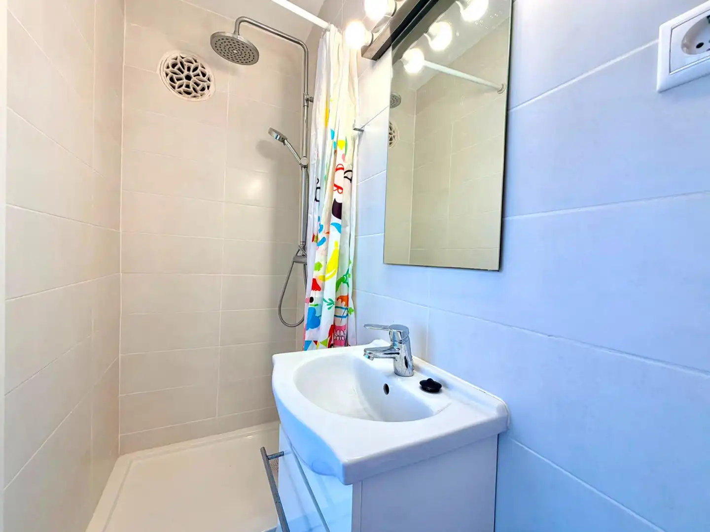 Badezimmer von Wohnung zur Miete in  Palma de Mallorca mit Möbliert