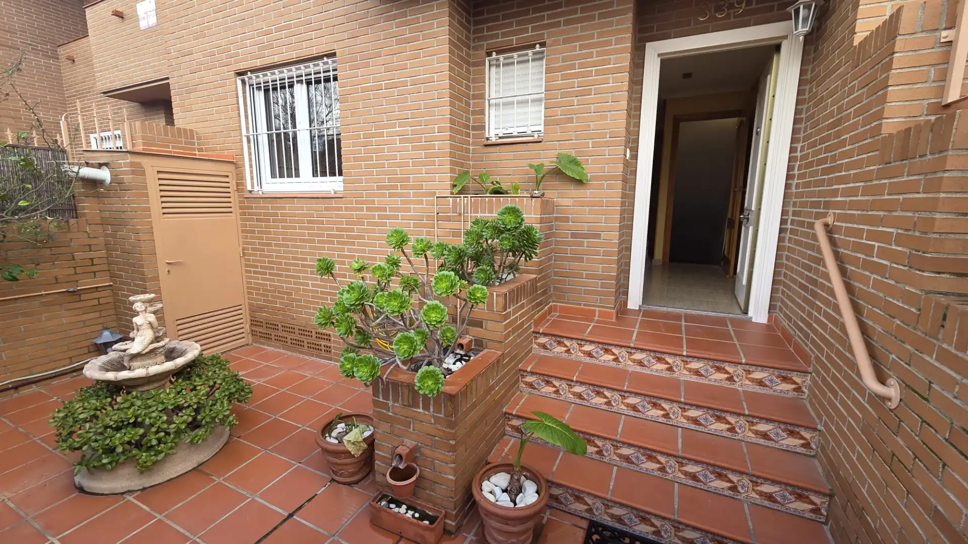 Casa o chalet en venta en Alicante / Alacant con Aire acondicionado, Jardín privado y Terraza