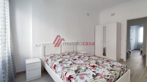 Foto 2 de Piso de alquiler en Velazquez, Centro, Ferrol