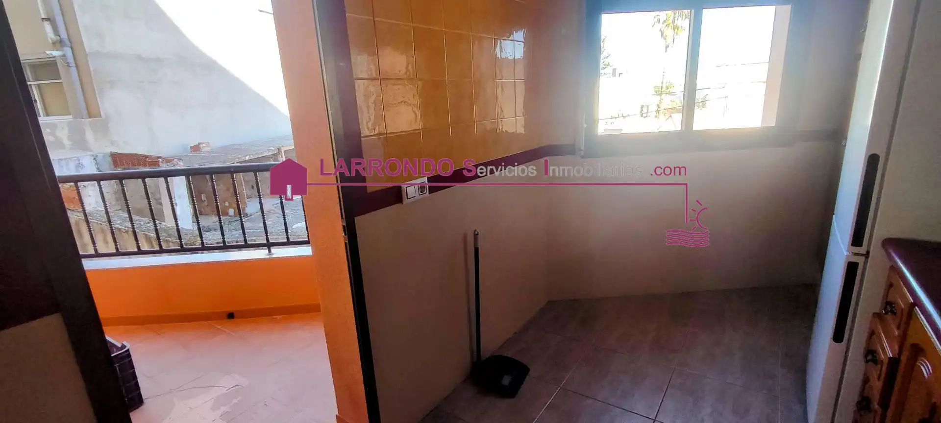 Habitación de Piso en venta en Benicarló con Aire acondicionado, Horno y Lavadora