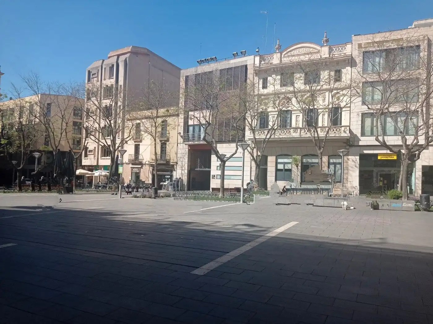 Außenansicht von Fabrik Grundstücke zum Verkauf in Sabadell