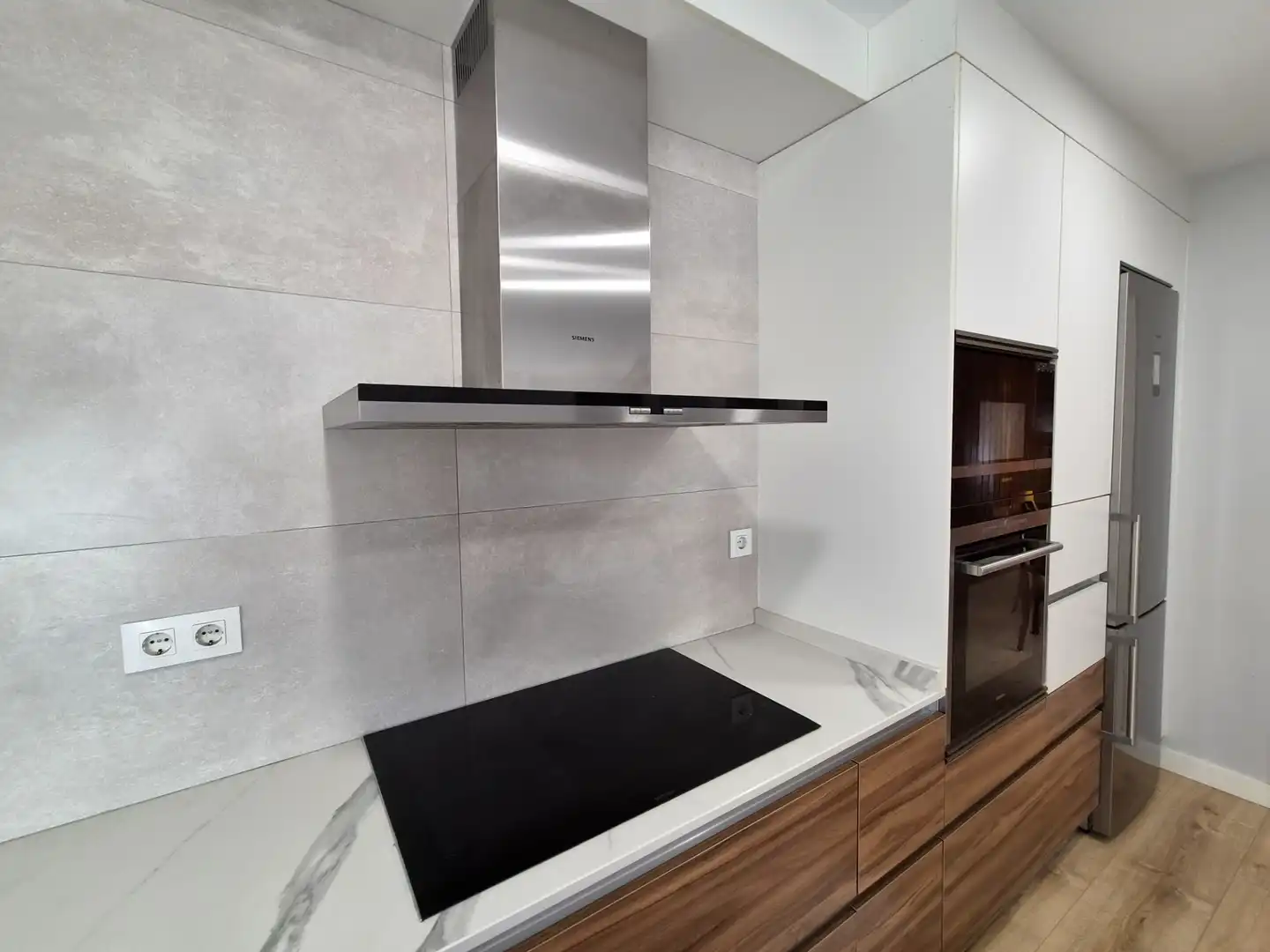 Cocina de Casa o chalet en venta en Oleiros con Calefacción, Jardín privado y Parquet