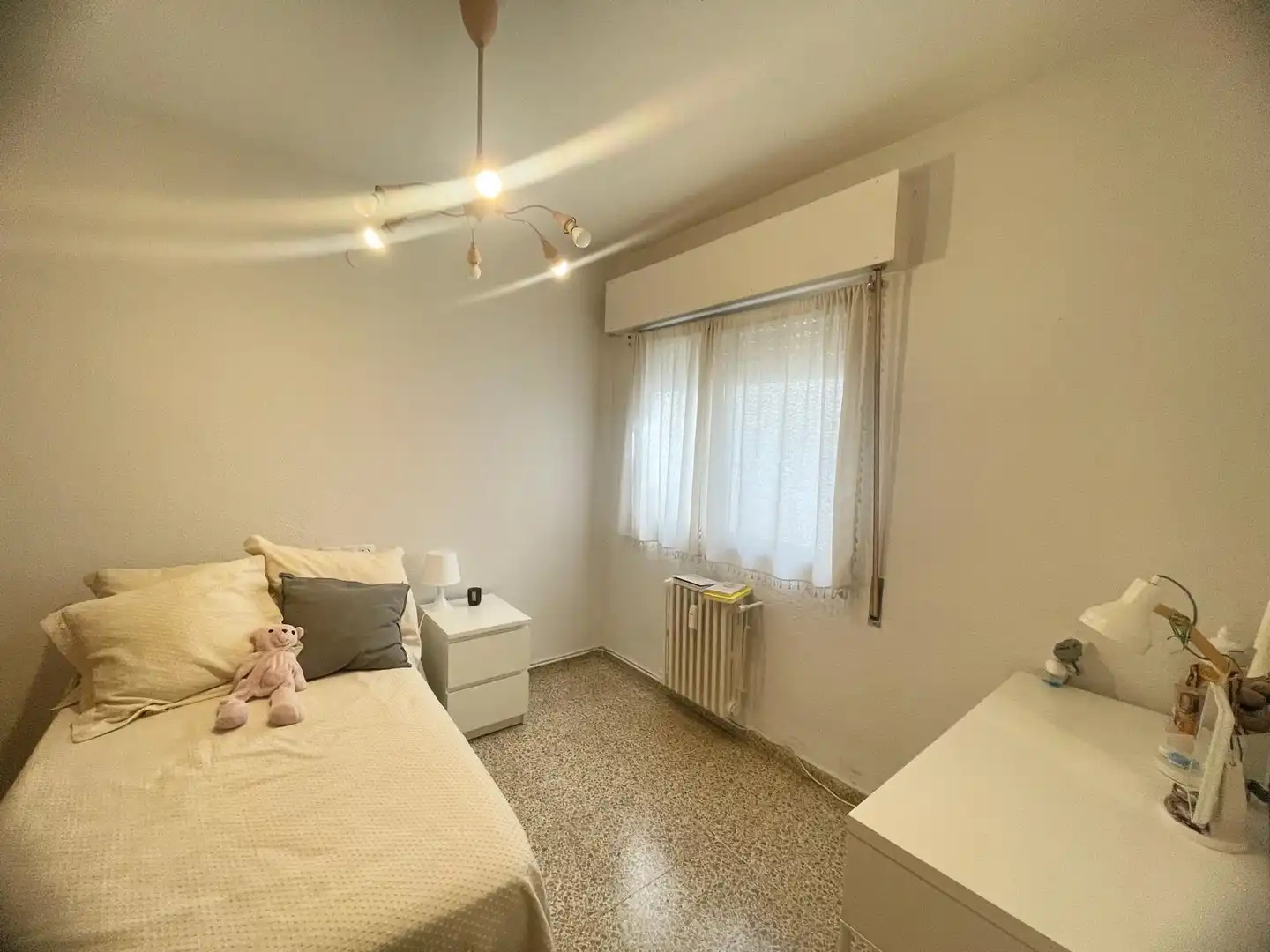 Bedroom of Flat for rent in Granada  with Furnished and Balcony