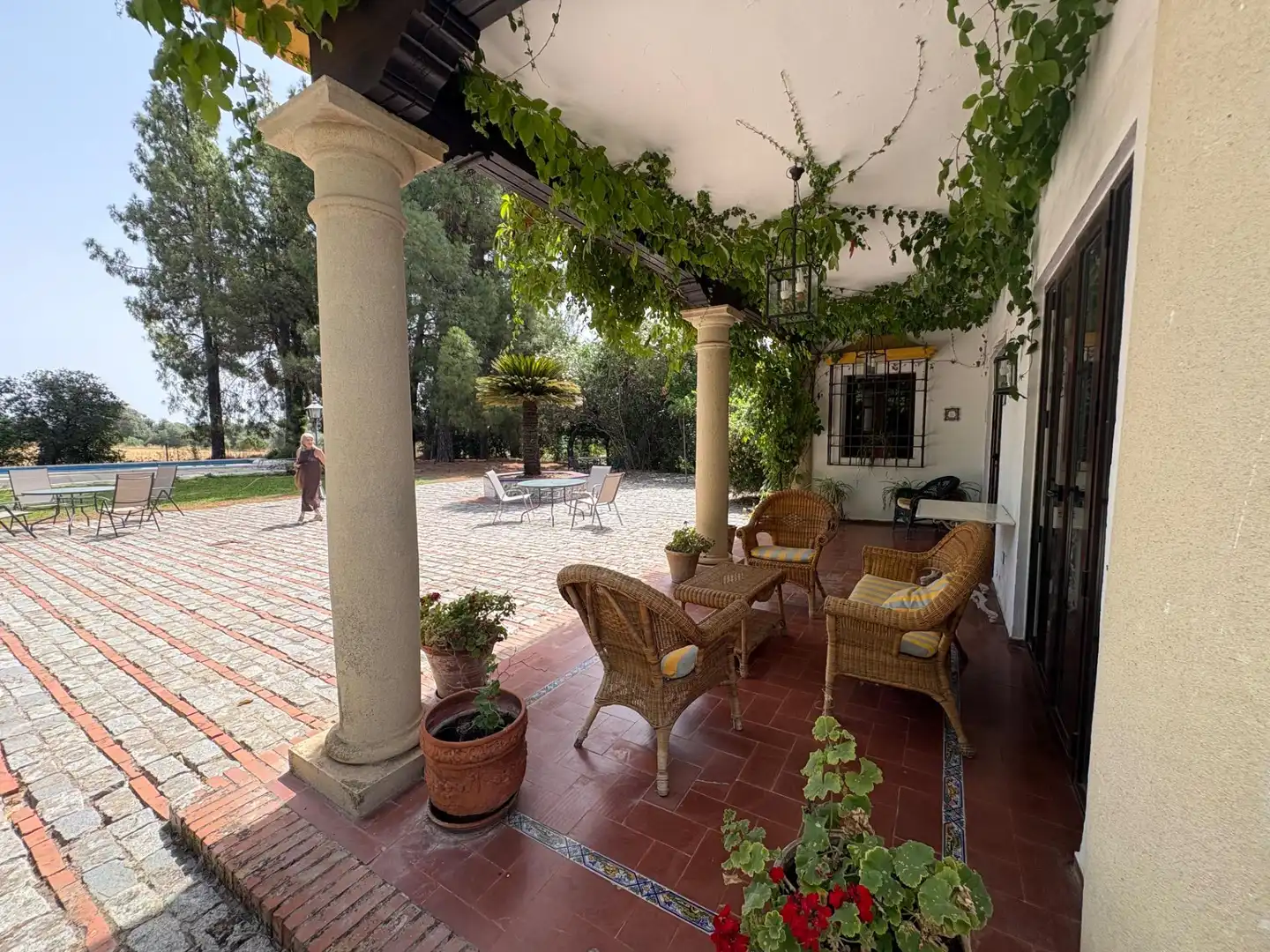 Terrassa de Casa o xalet en venda en Córdoba amb Aire condicionat, Jardí privat i Piscina