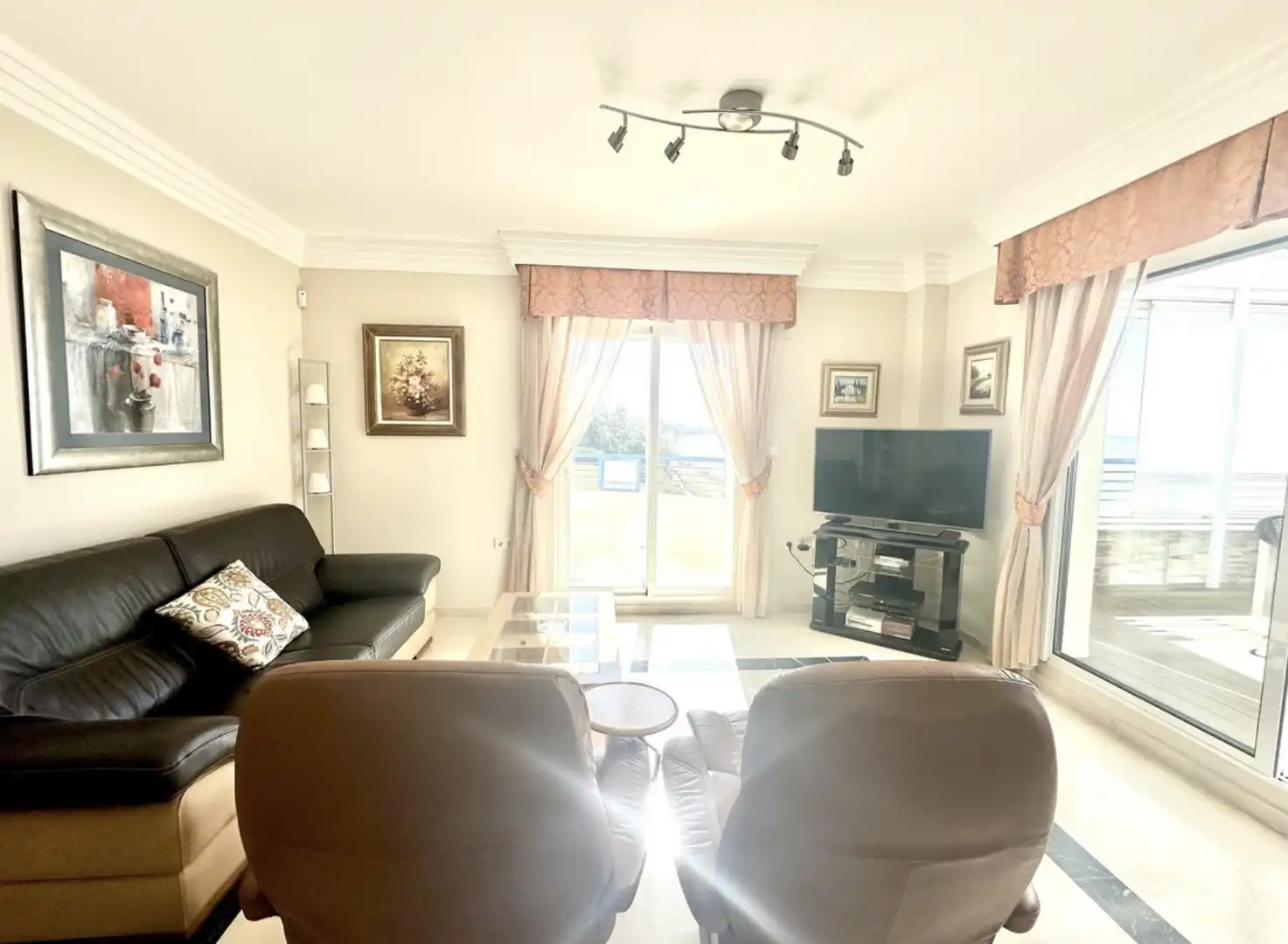 Ático con piscina en venta en Nueva Andalucía, imagen 2