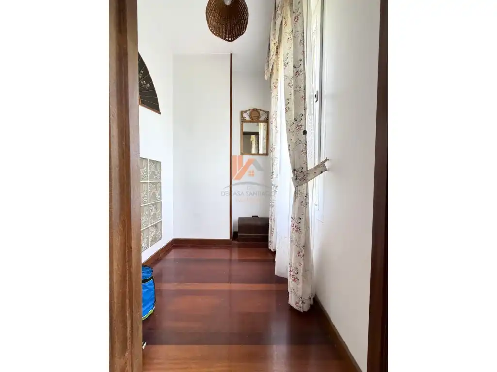 Casa o xalet en venda en Santiago de Compostela  amb Jardí privat, Moblat i Forn