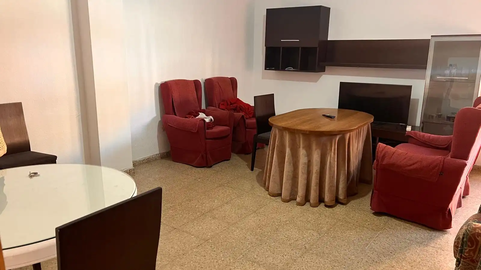 Flat for rent in Calle Manuel Saldaña, Maria Auxiliadora - Barriada de Llera