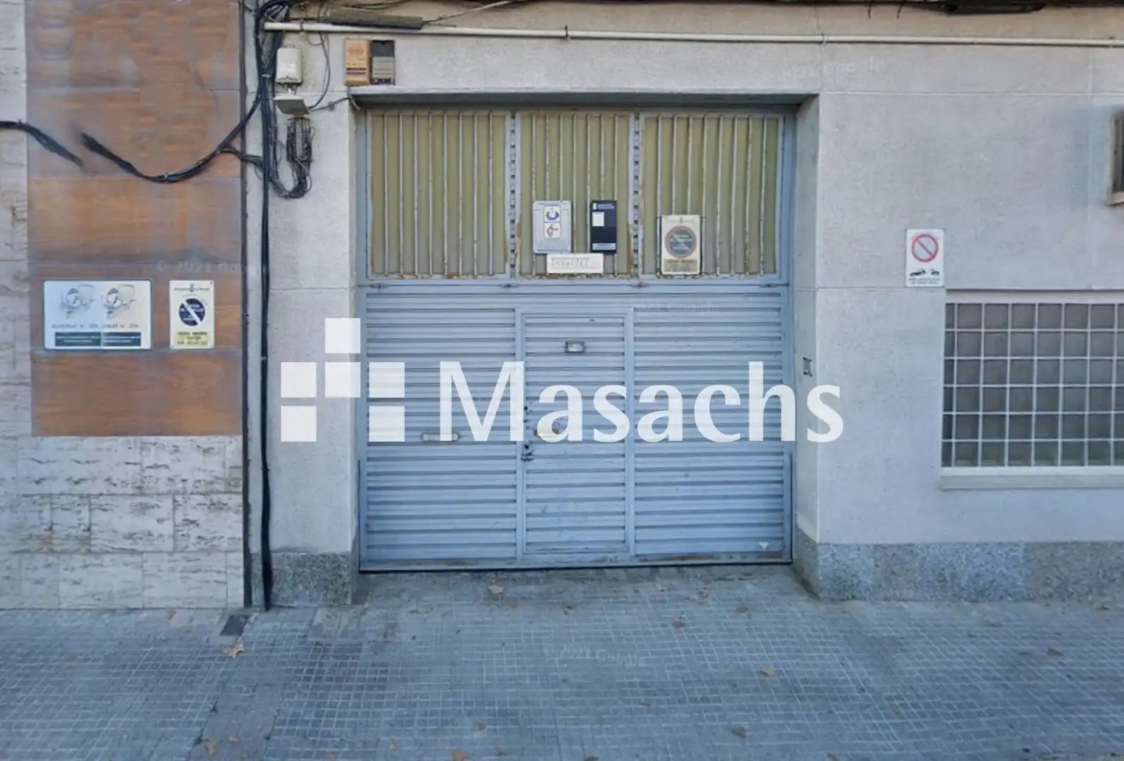 Gewerbefläche zum Verkauf in Sud