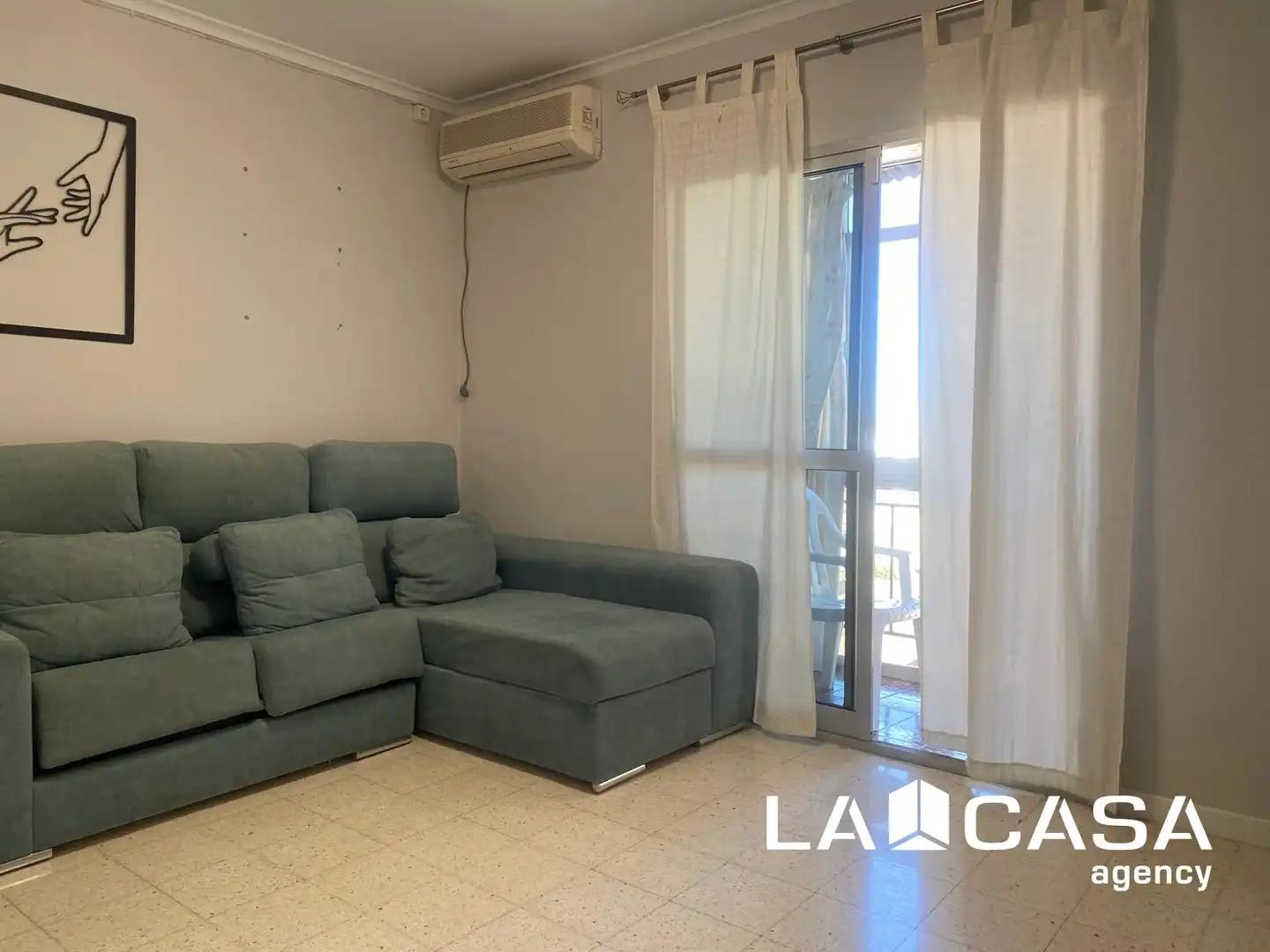 Wohnzimmer von Wohnung zum Verkauf in Dos Hermanas mit Klimaanlage und Terrasse