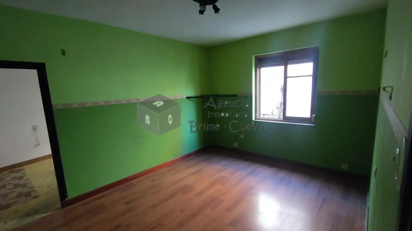 Habitación de Piso en venta en Corvera de Asturias