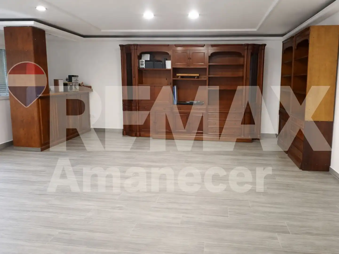 Piso de alquiler en Dénia con Aire acondicionado, Trastero y Alarma