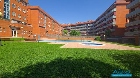 Foto 2 de Piso en venta en Can Clos - Pinetons, Ripollet