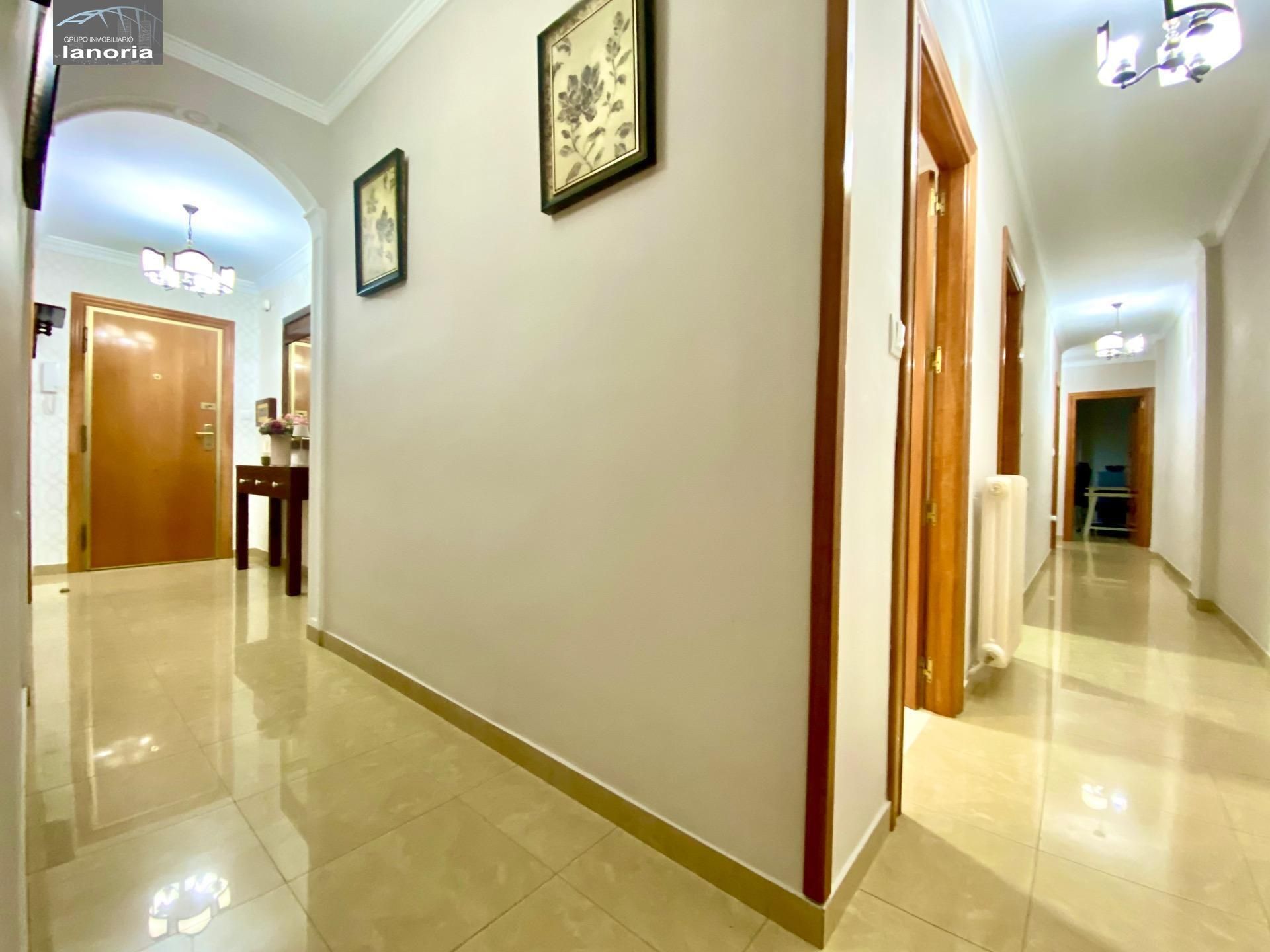 Piso en venta en Calle Badajoz, San Pablo