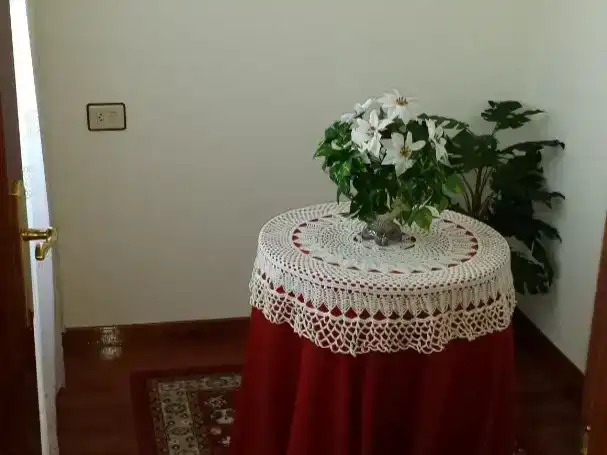 Menjador de Pis en venda en Maceda amb Parquet, Traster i Moblat