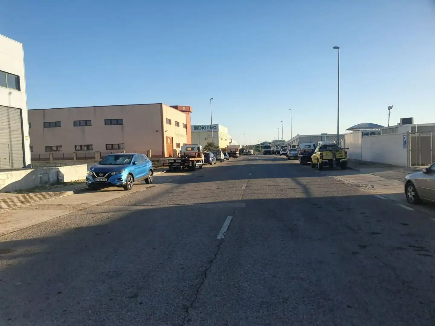 Vista exterior de Terreno industrial en venta en Salteras