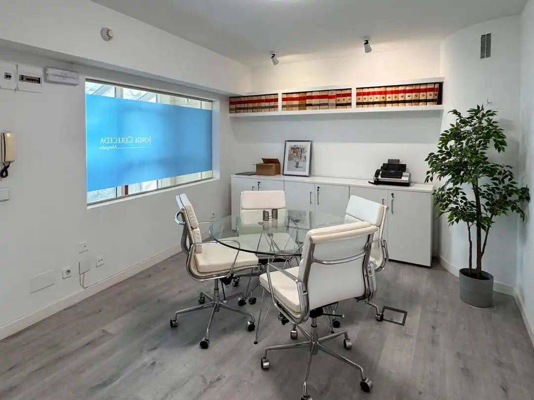 Büro zur Miete in Santander mit Heizung
