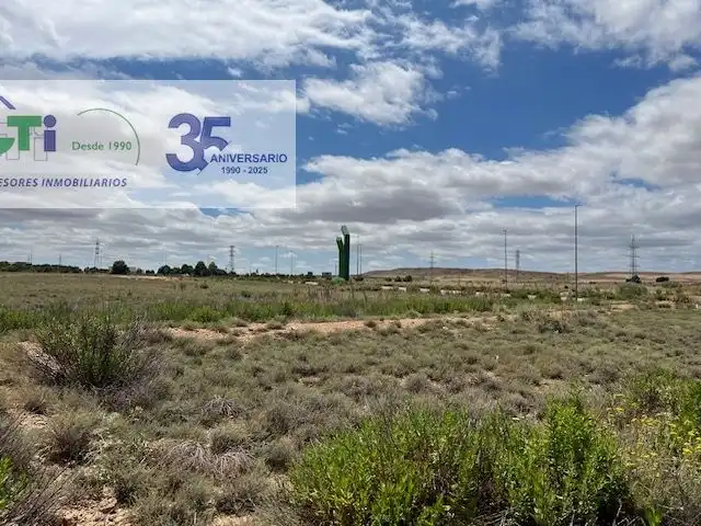 Residential for sale in Poligono El Sabinar, Épila