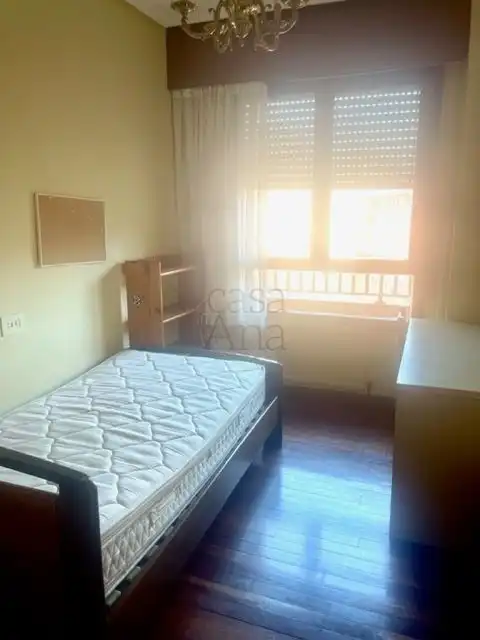 Piso de alquiler en San Pedro de Deusto - La Ribera