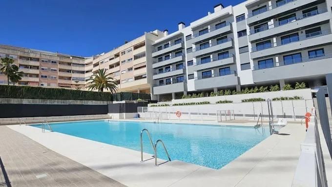 Piscina de Apartamento de alquiler en Mijas con Aire acondicionado, Parquet y Terraza