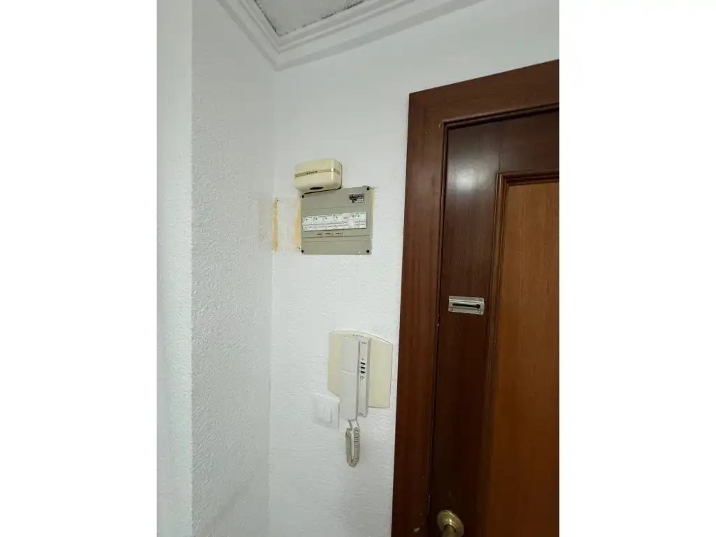 Dormitori de Pis de lloguer en Catarroja amb Aire condicionat, Moblat i Forn