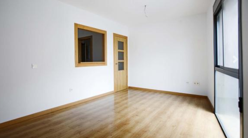 Foto 4 de Piso en venta en Real, La Gangosa, Vícar