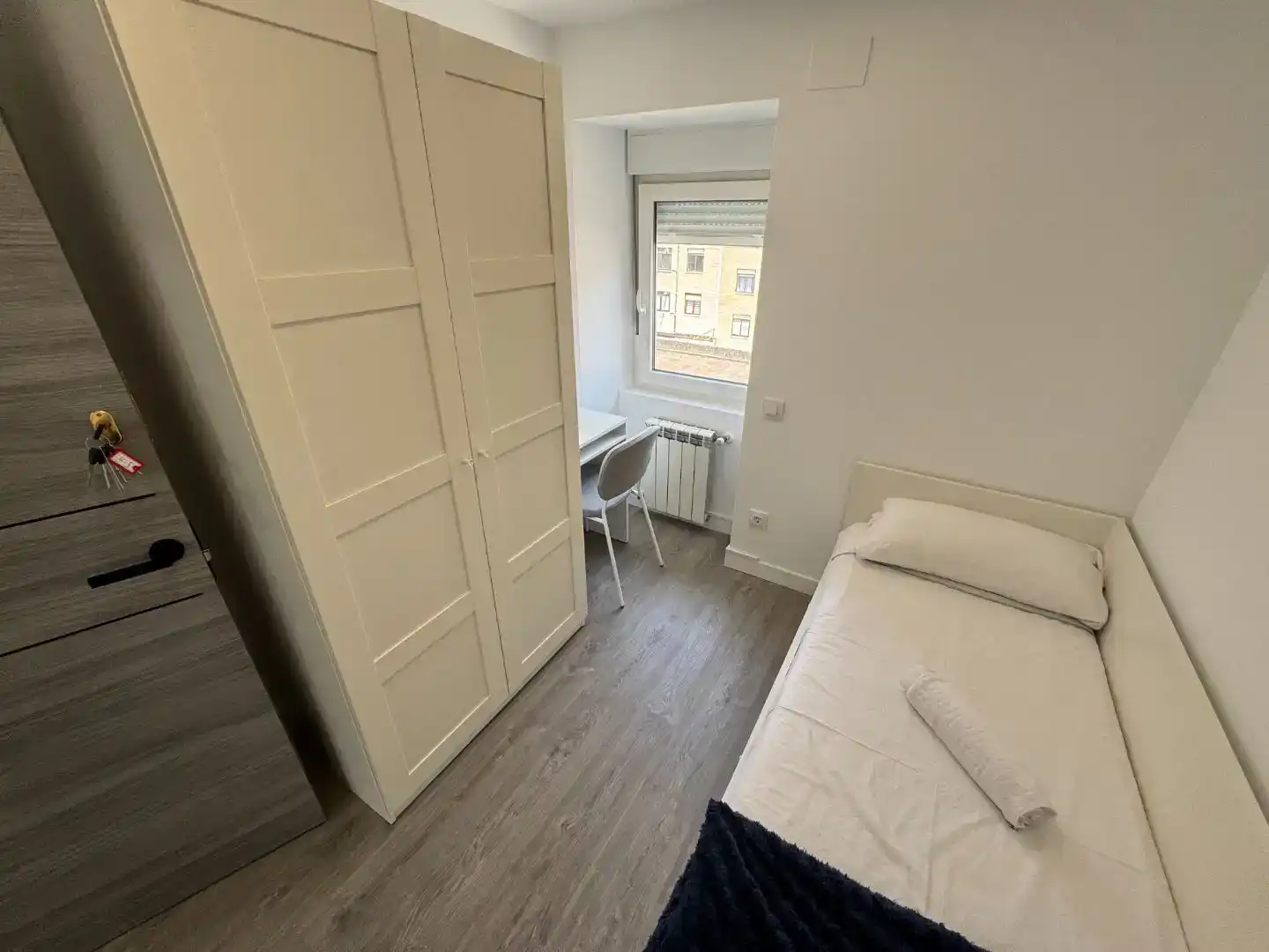 Schlafzimmer von Haus oder Chalet zur Miete in Santander mit Privatgarten, Möbliert und Ofen