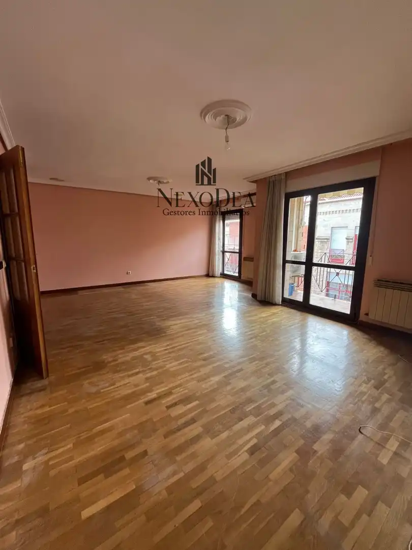 Sala d'estar de Pis en venda en Campo de la Juventud