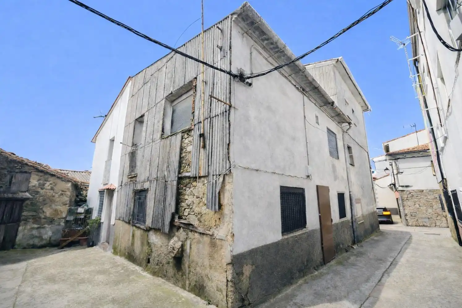 Exterior view of Houses for sale in Piornal