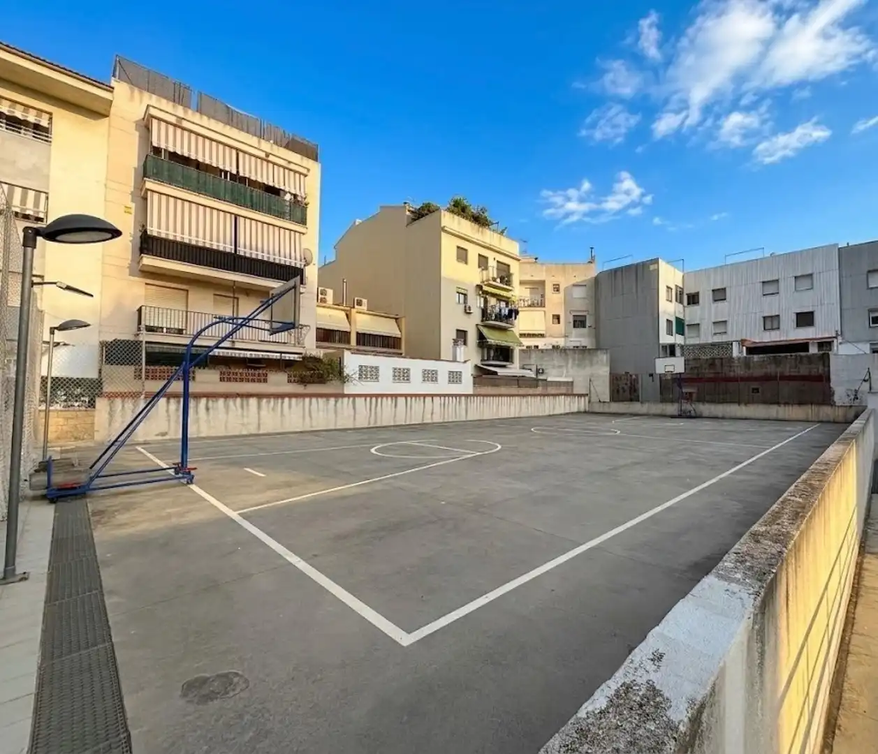 Aparcament de Pis en venda en Sant Pere de Ribes amb Aire condicionat, Calefacció i Balcó