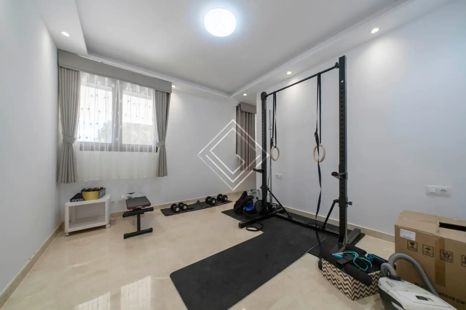 Detached house with pool for sale in Urbanización Este - Montepríncipe, imagen 42