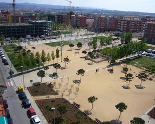 Vista exterior de Local de lloguer en Salt