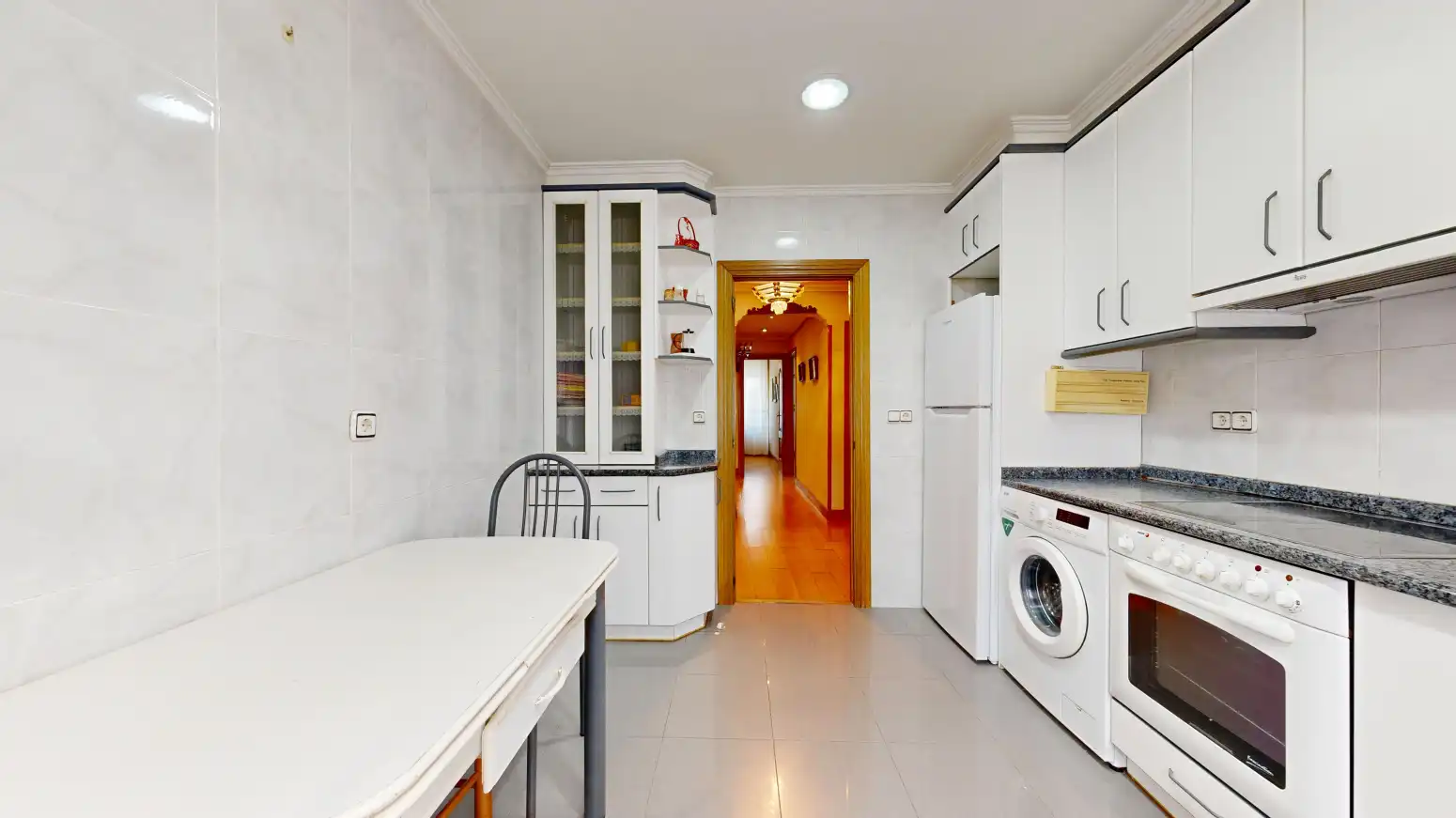 Küche von Wohnung zum Verkauf in Tafalla mit Heizung, Abstellraum und Balkon