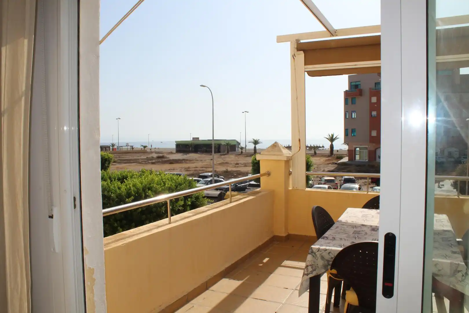Terrassa de Apartament en venda en Roquetas de Mar amb Aire condicionat, Terrassa i Piscina