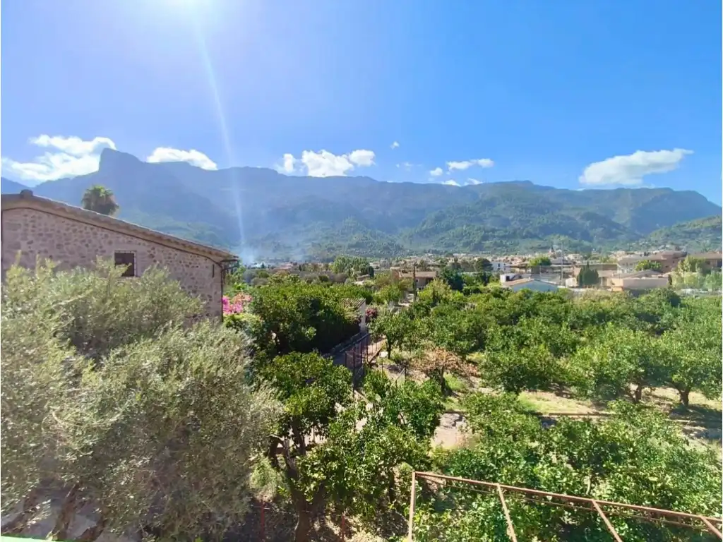 Vista exterior de Finca rústica en venda en Sóller amb Jardí privat, Terrassa i Moblat