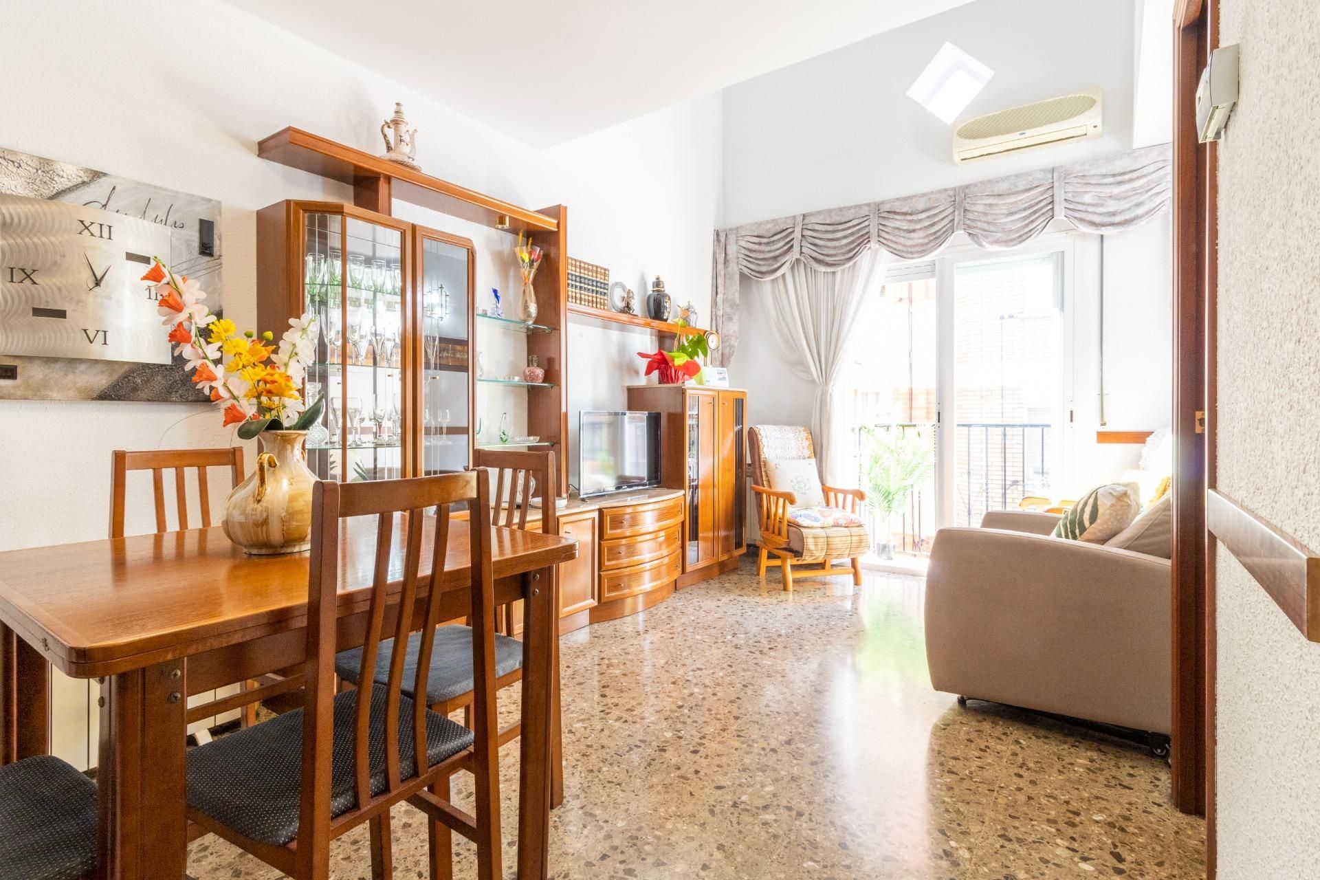 Sala d'estar de Àtic en venda en La Llagosta