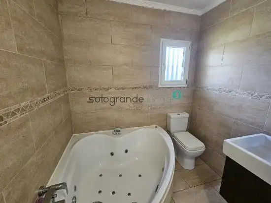 Baño de Casa o chalet en venta en Manilva con Terraza