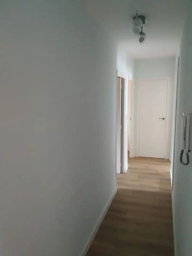 Wohnung zur Miete in Avilés mit Heizung, Parkett und Abstellraum
