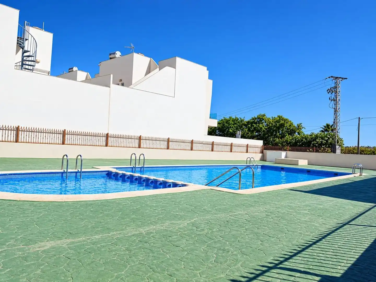 Bungalow amb piscina en venda a Daya Vieja, imagen 8