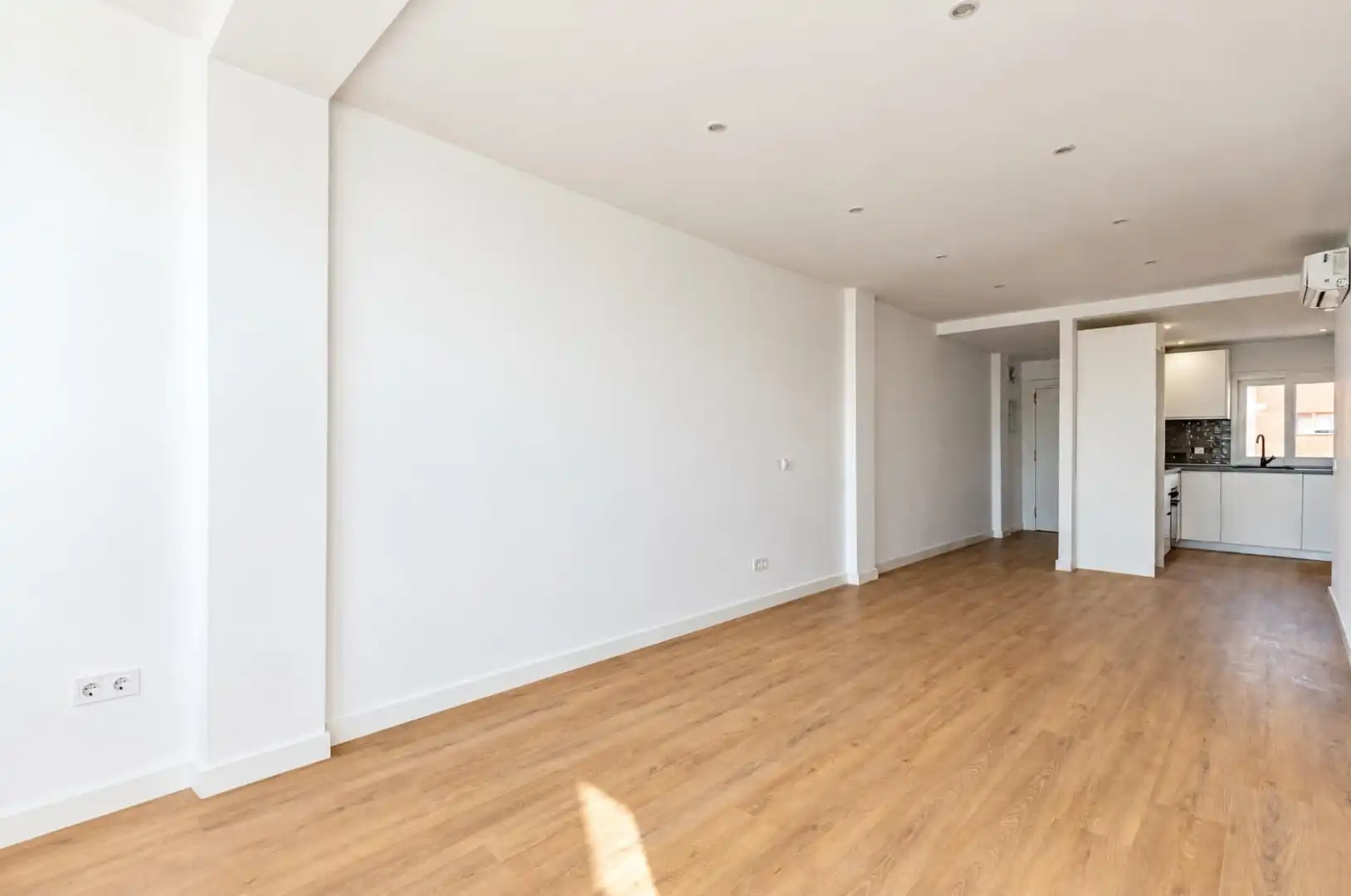 Flat with balcony for sale in Carretera CARRETERA DE CARMONA, imagen 22