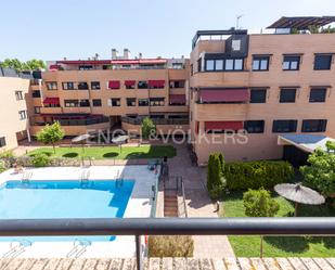 Exterior view of House or chalet for sale in  Madrid Capital  with Air Conditioner, Terrace and Swimming Pool