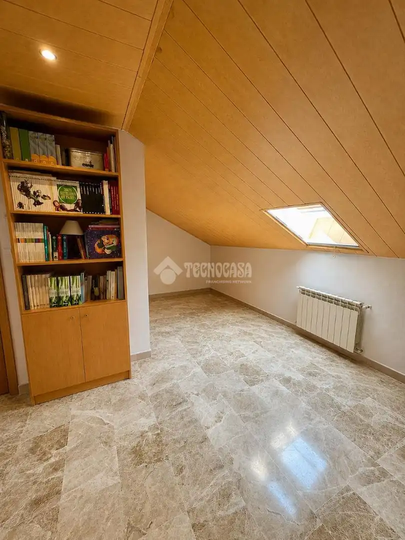 Casa aparellada amb piscina en venda a Altos del Olivar - El Caracol, imagen 42