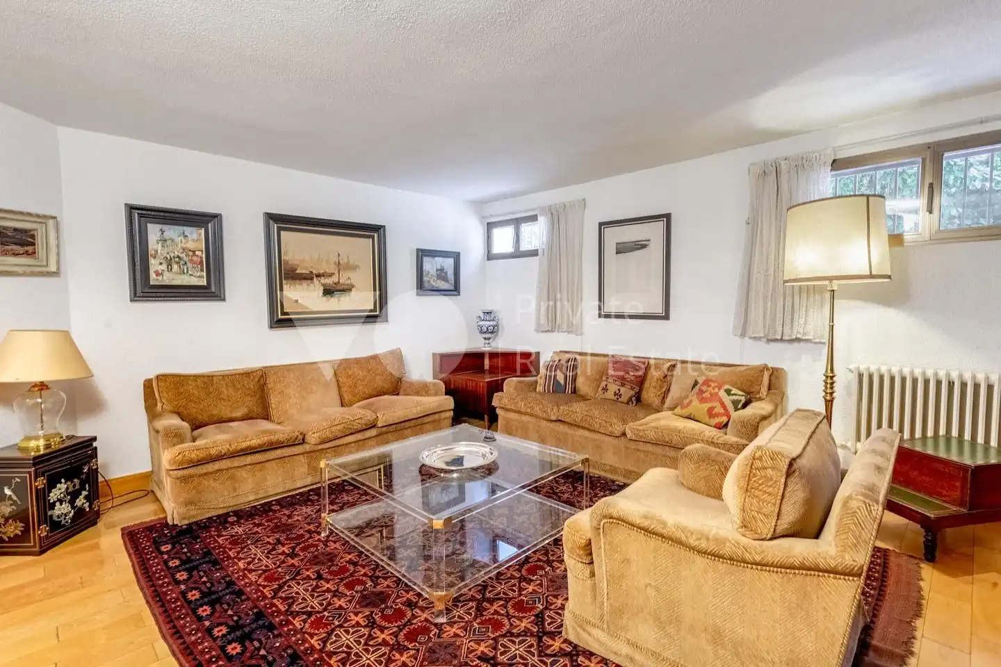 Sala de estar de Casa adosada en venta en Madrid con Aire acondicionado, Calefacción y Jardín privado