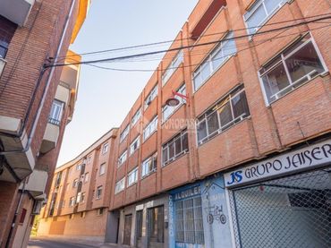 Pis amb balcó en venda a Santa Marta de Tormes