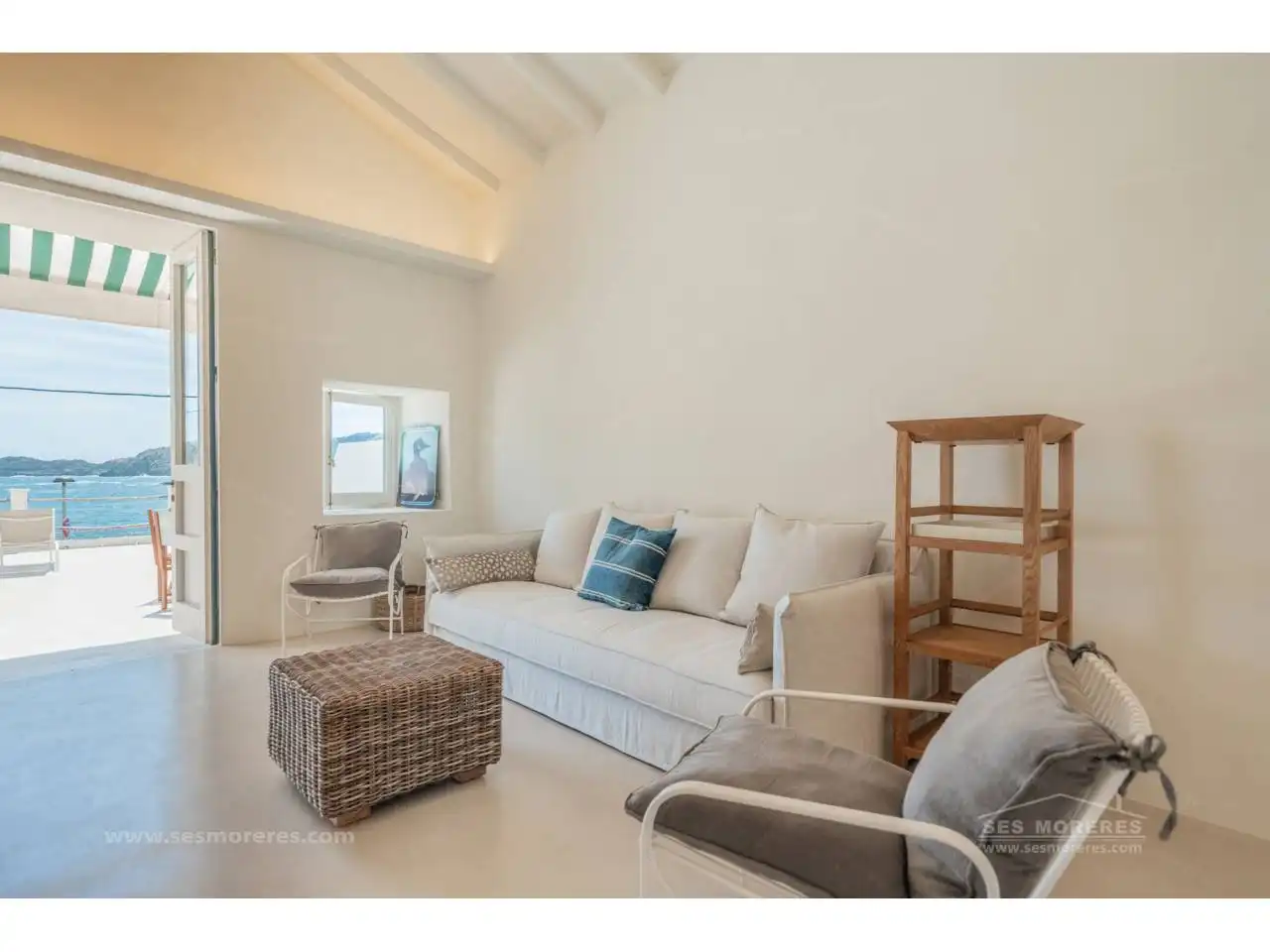 Sala d'estar de Casa o xalet en venda en Maó - Mahón amb Aire condicionat, Terrassa i Moblat