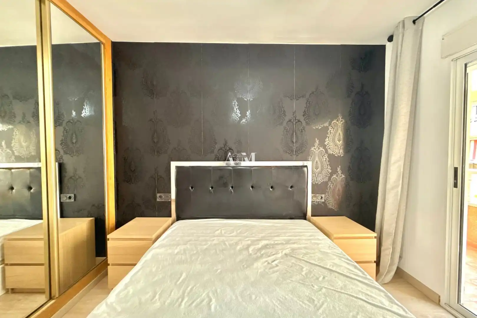 Bedroom of Apartments for rent in Torrevieja  with Air Conditioner, Heating and Parquet flooring