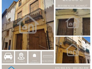 Casa en venta en Calle Santa Maria