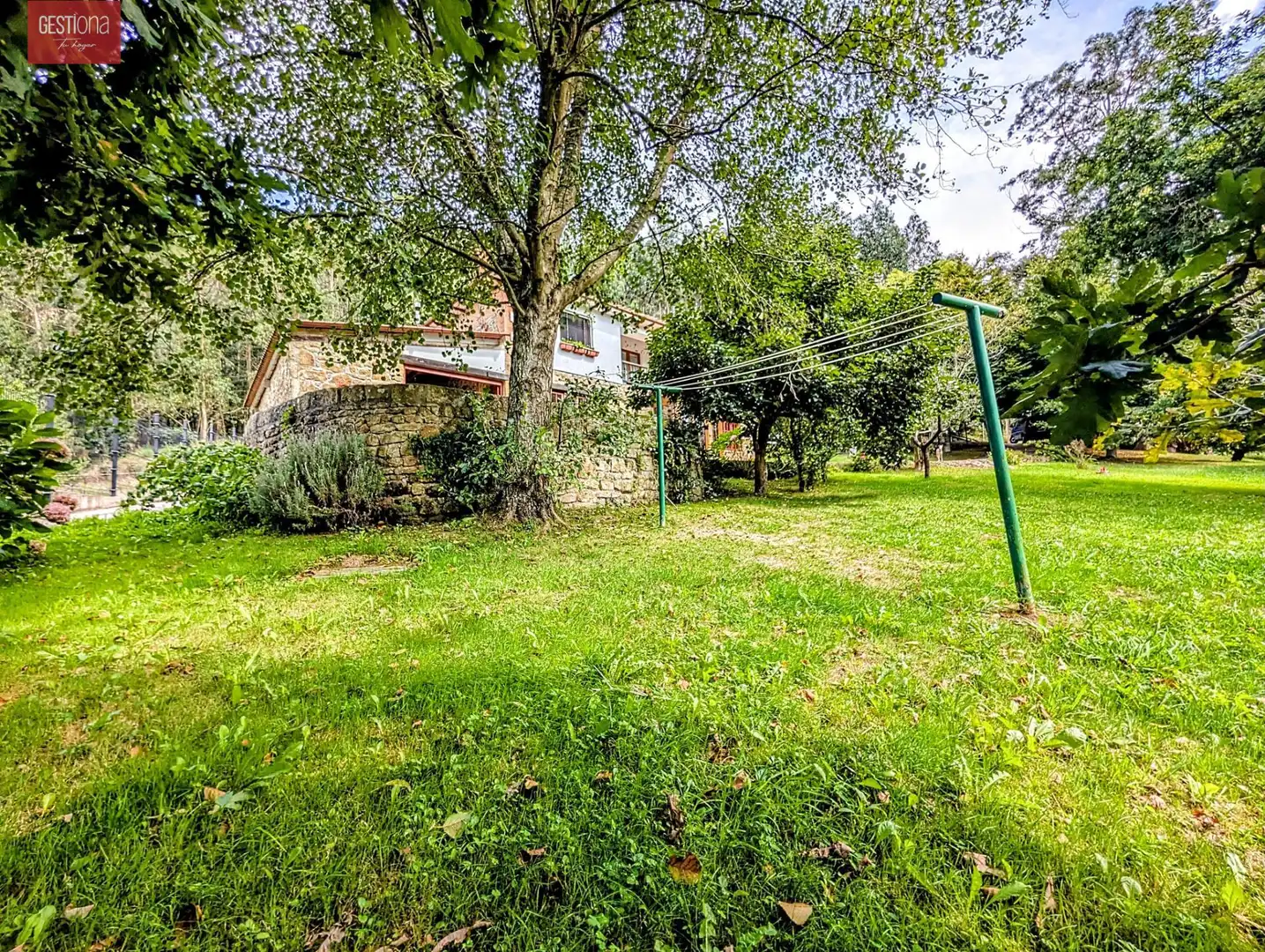 Casa o chalet en venta en Escalante con Jardín privado y Balcón