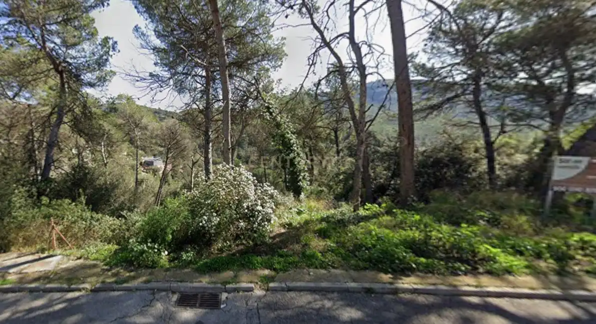 Terreno rustico in vendita a Passeig de la Estació de Torreblanca, 48, 08233 Vacarisses, Barcelona, Spain 48