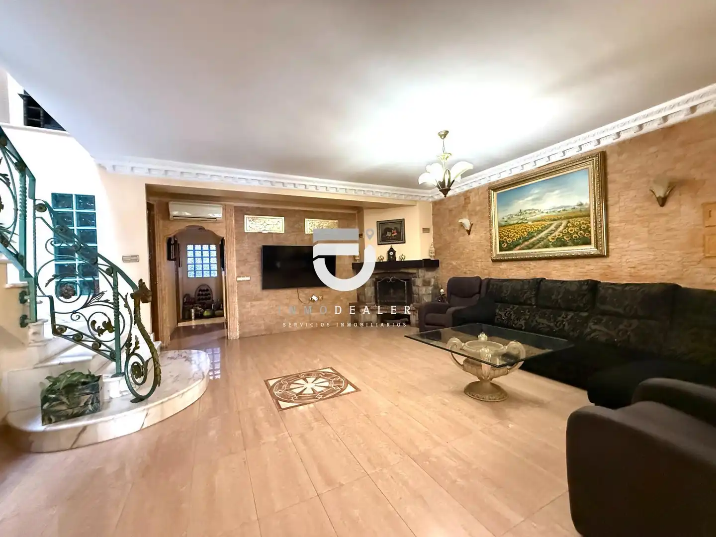 Sala d'estar de Casa o xalet en venda en Oliva amb Aire condicionat, Terrassa i Piscina