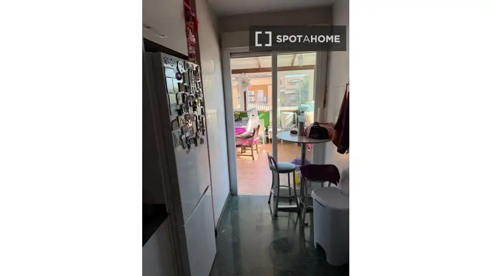 Balcony of Flat for share in Leganés  with Air Conditioner, Heating and Furnished